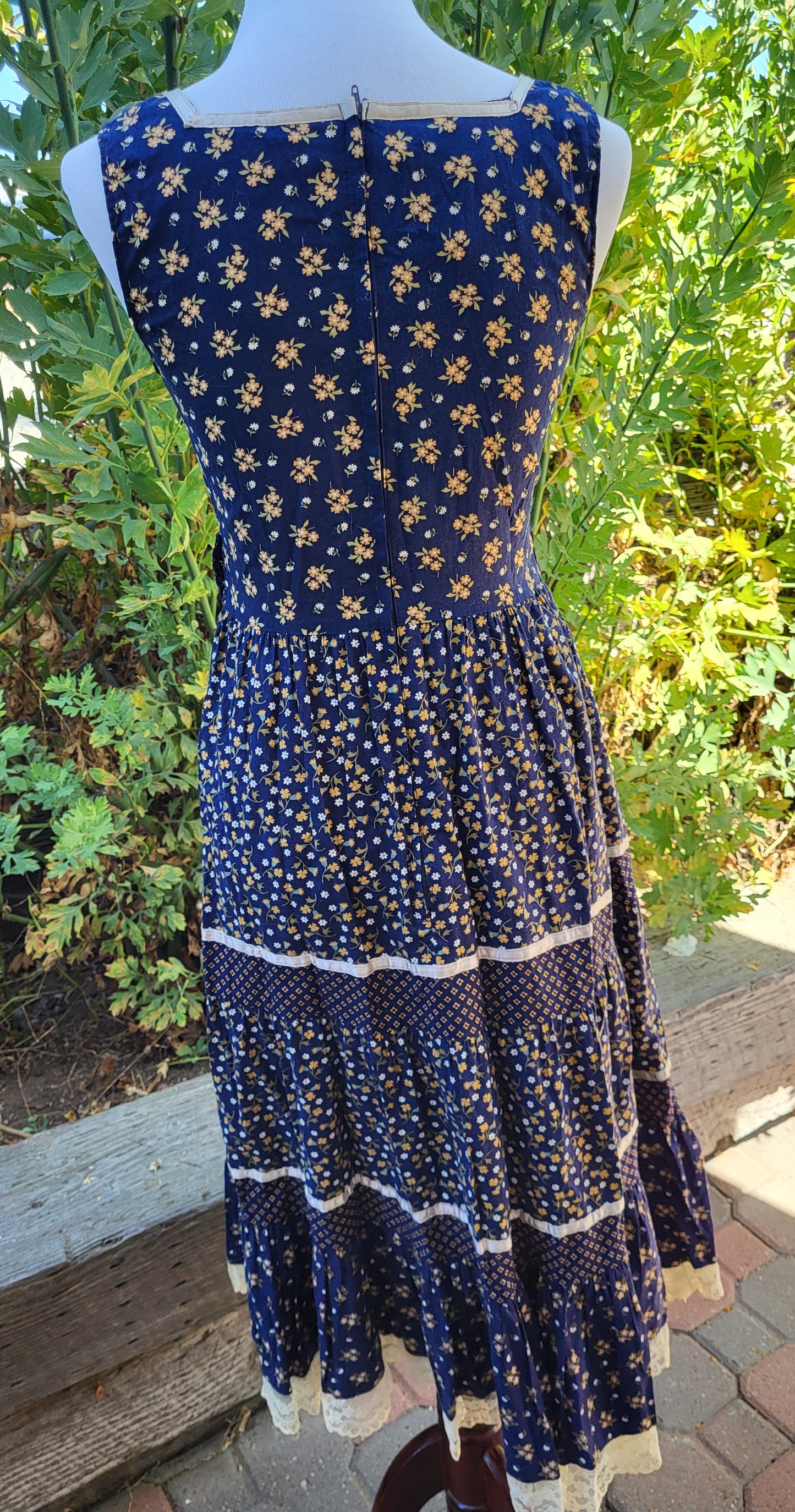 70s Gunne Sax Cottagecore Prarie Midi dress