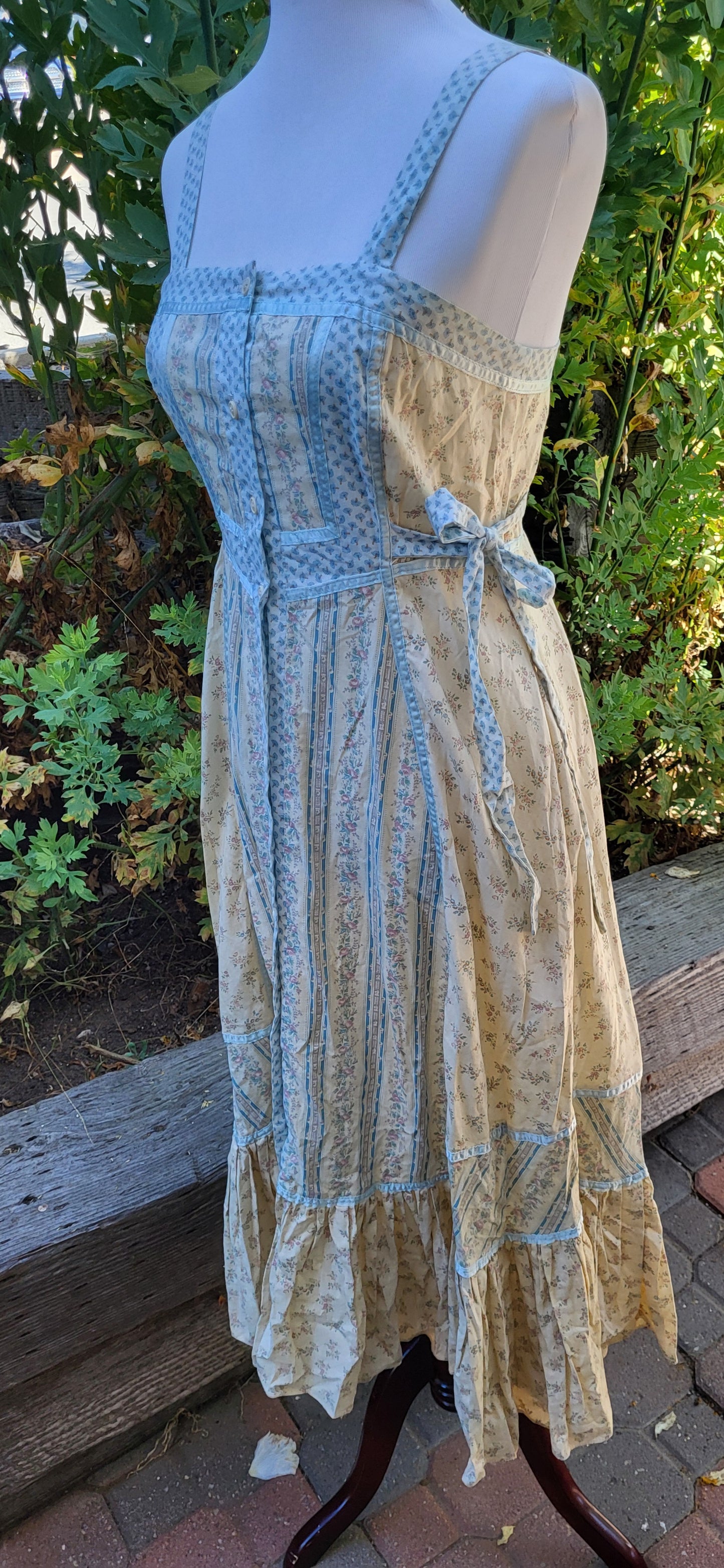 70s Innocent Vintage Gunne Sax Calico Prarie Cottage Dress