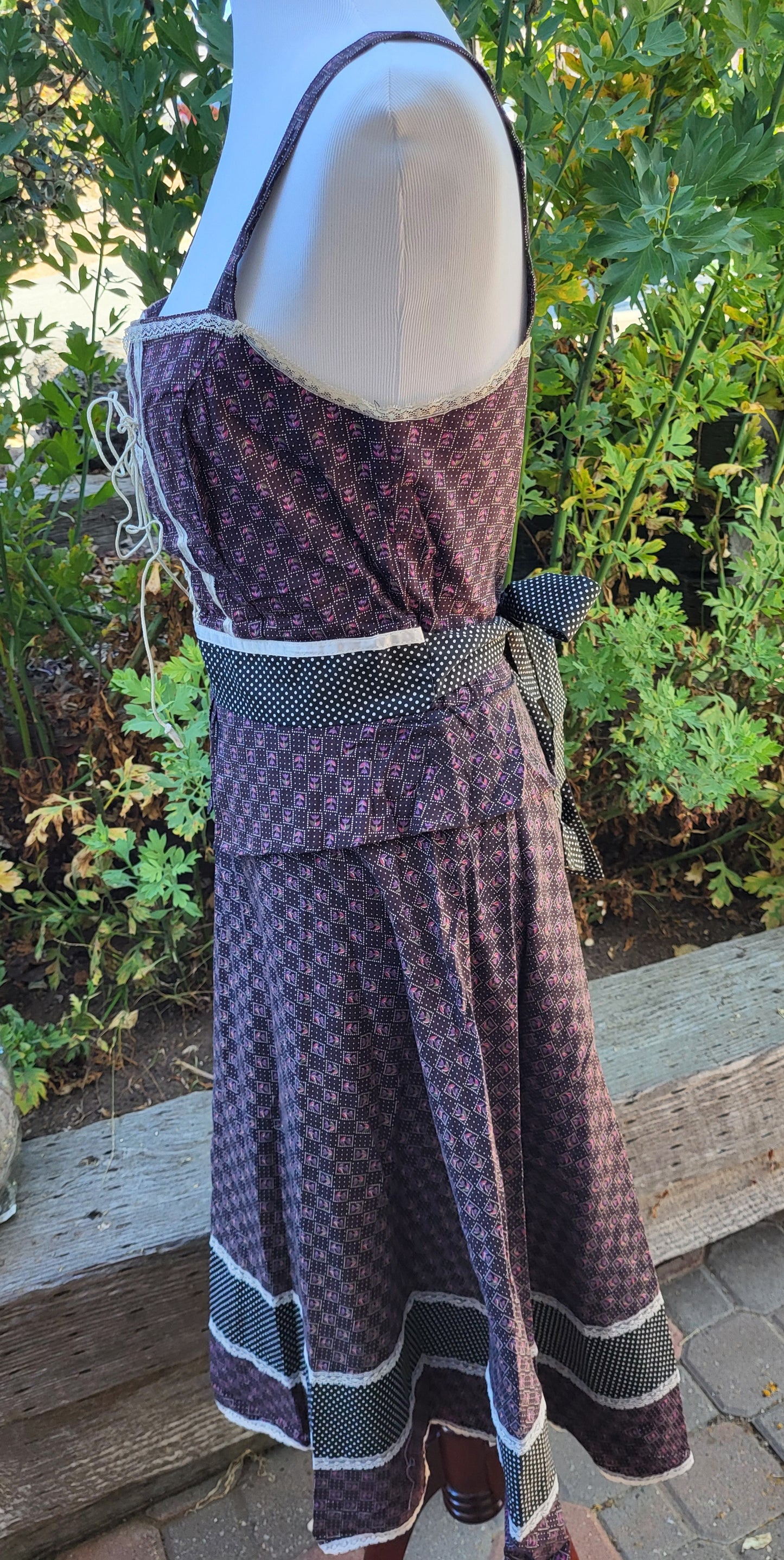 Vintage 70s Corset Calico Print Cottagecore Dress